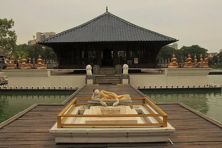 गंगारामया मंदिर और सीमा मलक